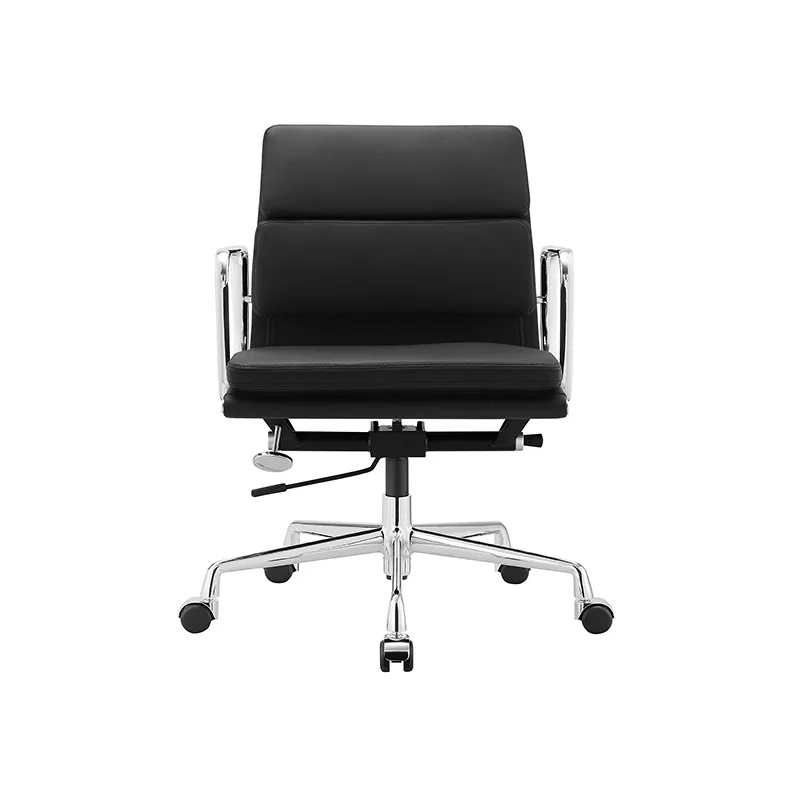 ¿Qué debo considerar al comprar una silla de oficina?