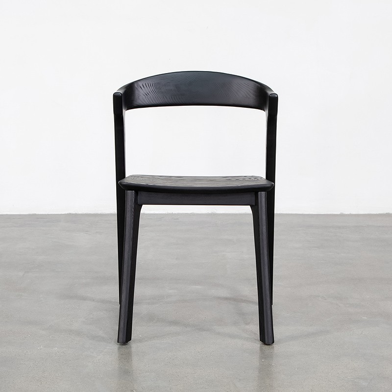 Réplica de silla Bok negra de madera maciza